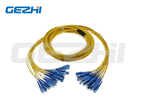 12 van het Flardlood SC/PC/UPC/APC van de kernenvezel de Optische Kabel van het de Vezel Optische Flard