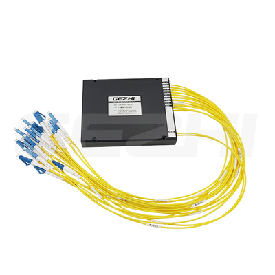 LC / UPC 8/16/18/20/24-kanaals glasvezelsplitter met hoge isolatie≥25dB