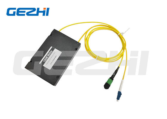 1x8 WDM Vezel Optische Multiplextelegraaf 8 CWDM-Kanalen met MPO Pigtailed